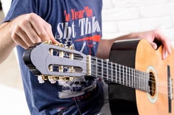 How to tune your Guitar